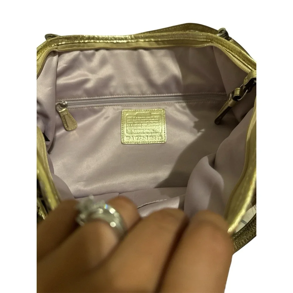 Coach‎ Vintage Y2K Signature Canvas and Patent Leather Bag Lilac